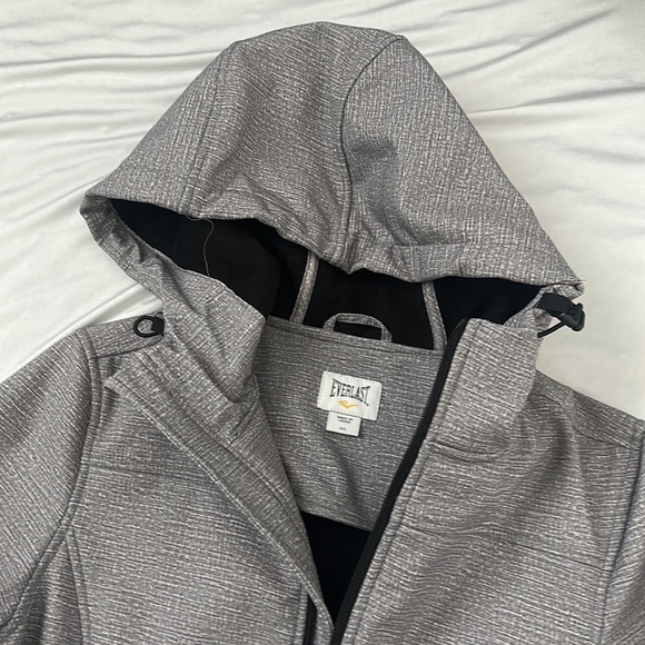 Everlast Softshell Jacket - Picture 2 of 3